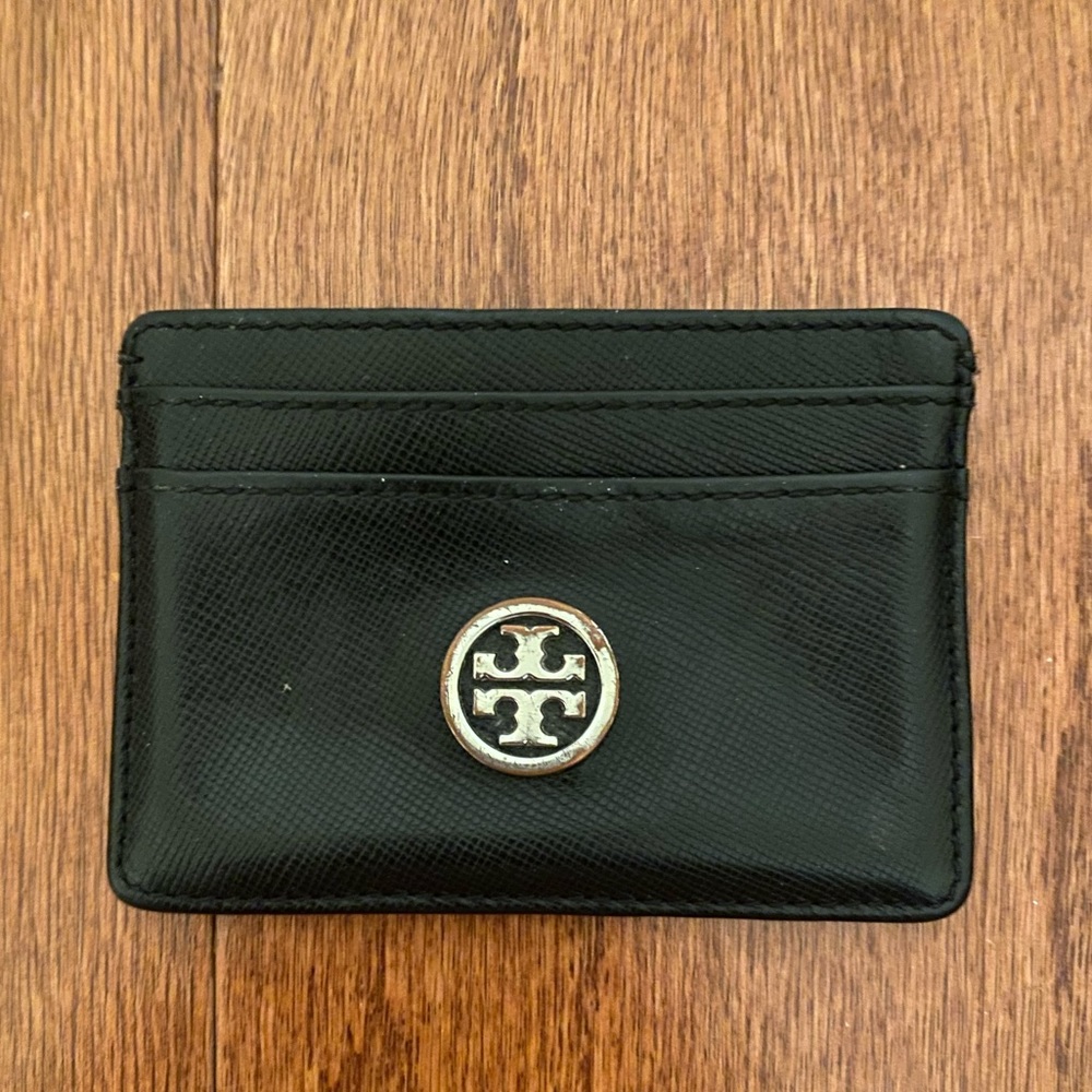 Tory Burch mini wallet